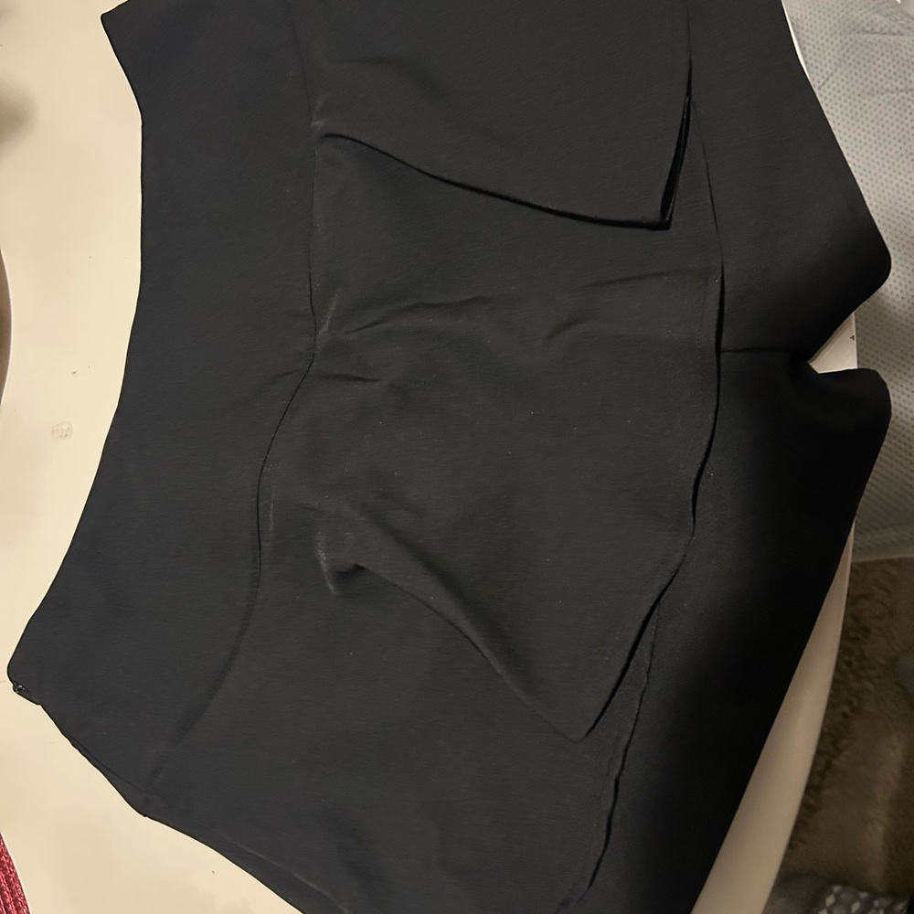 Finesse Pippa Black Ruffle Tiered Skort